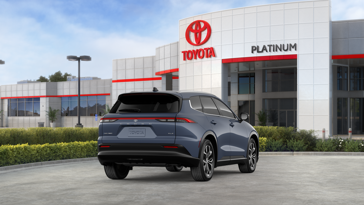2026 Toyota Toyota Crown Signia XLE