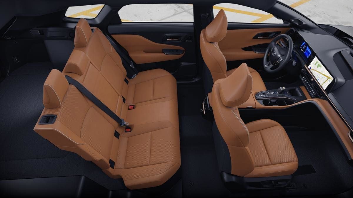 2026 Toyota Toyota Crown Signia Limited