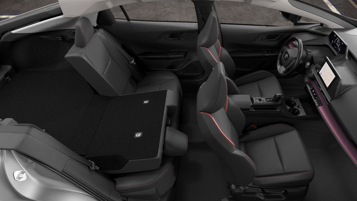 2026 Toyota Prius Plug-in Hybrid SE