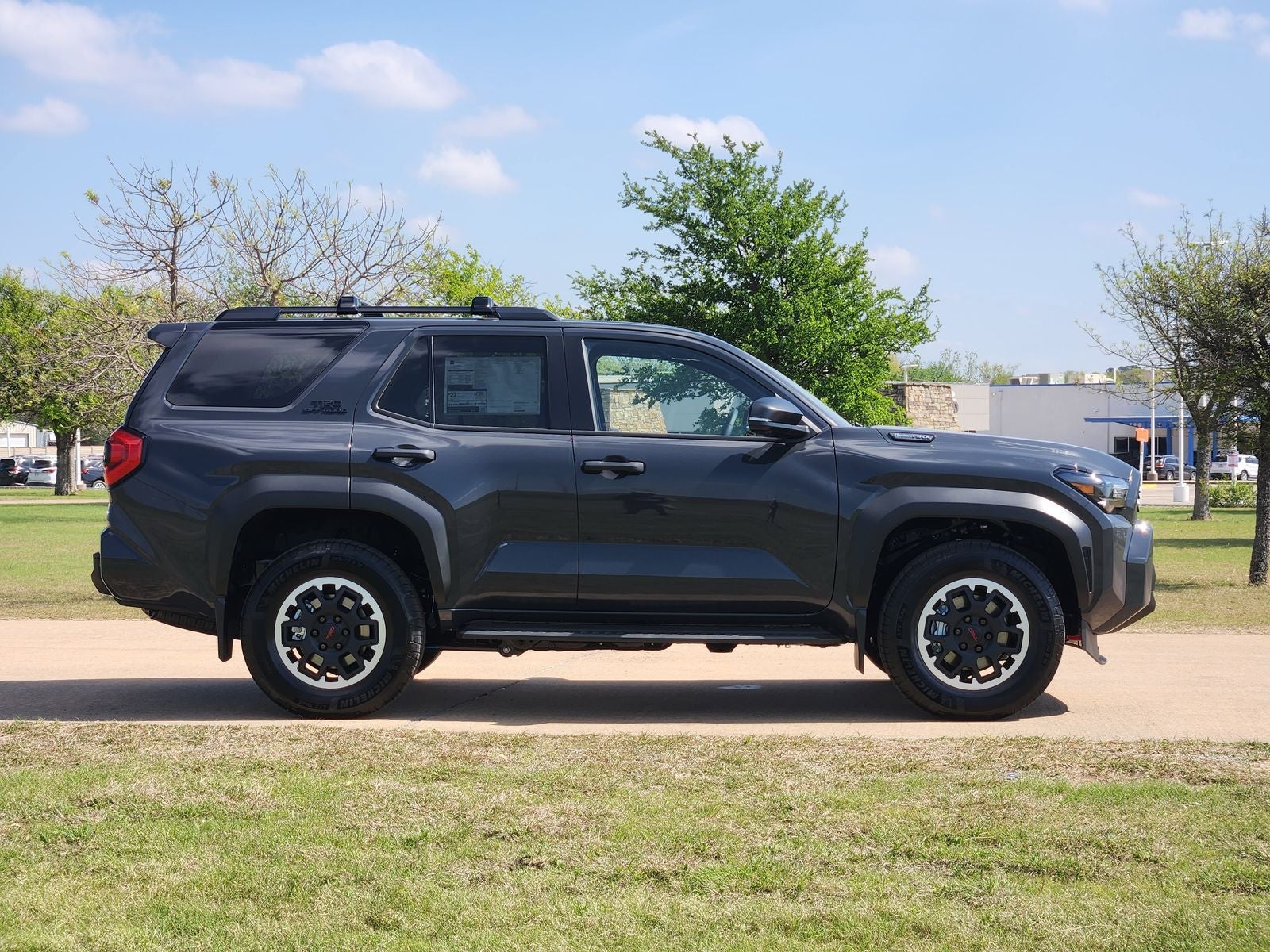 2026 Toyota 4Runner i-FORCE MAX 4Runner TRD Off-Road Premium