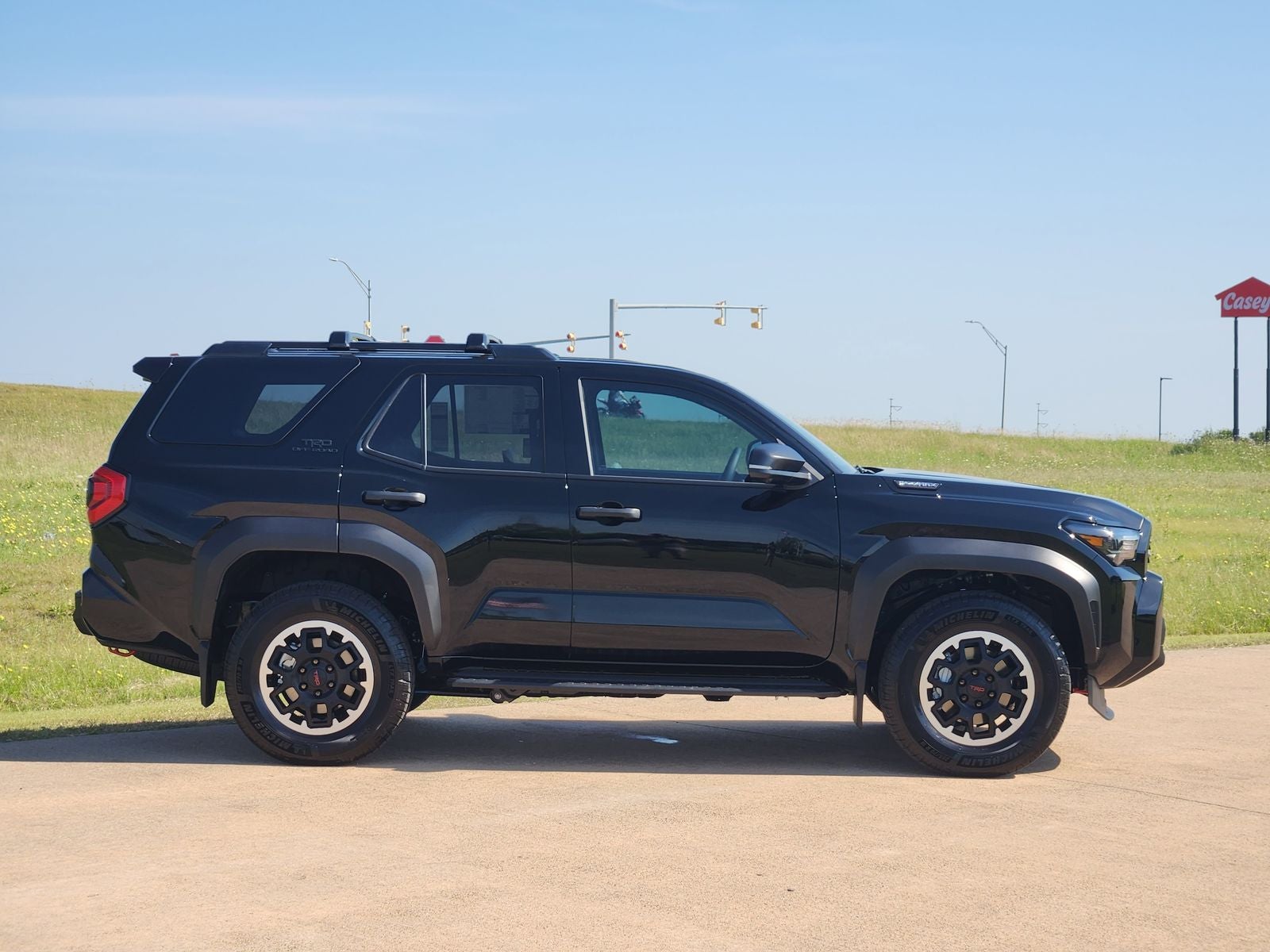 2026 Toyota 4Runner i-FORCE MAX 4Runner TRD Off-Road Premium
