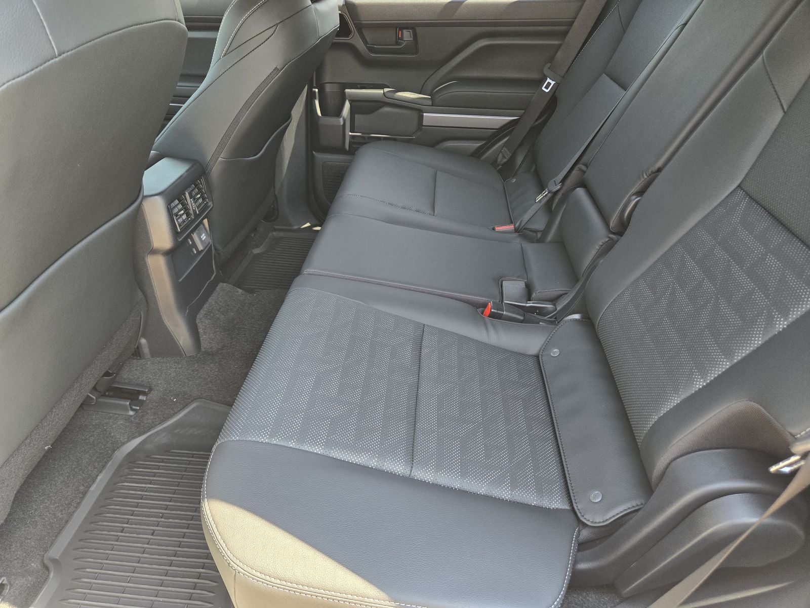 2026 Toyota 4Runner TRD Off-Road Premium - Photo 24