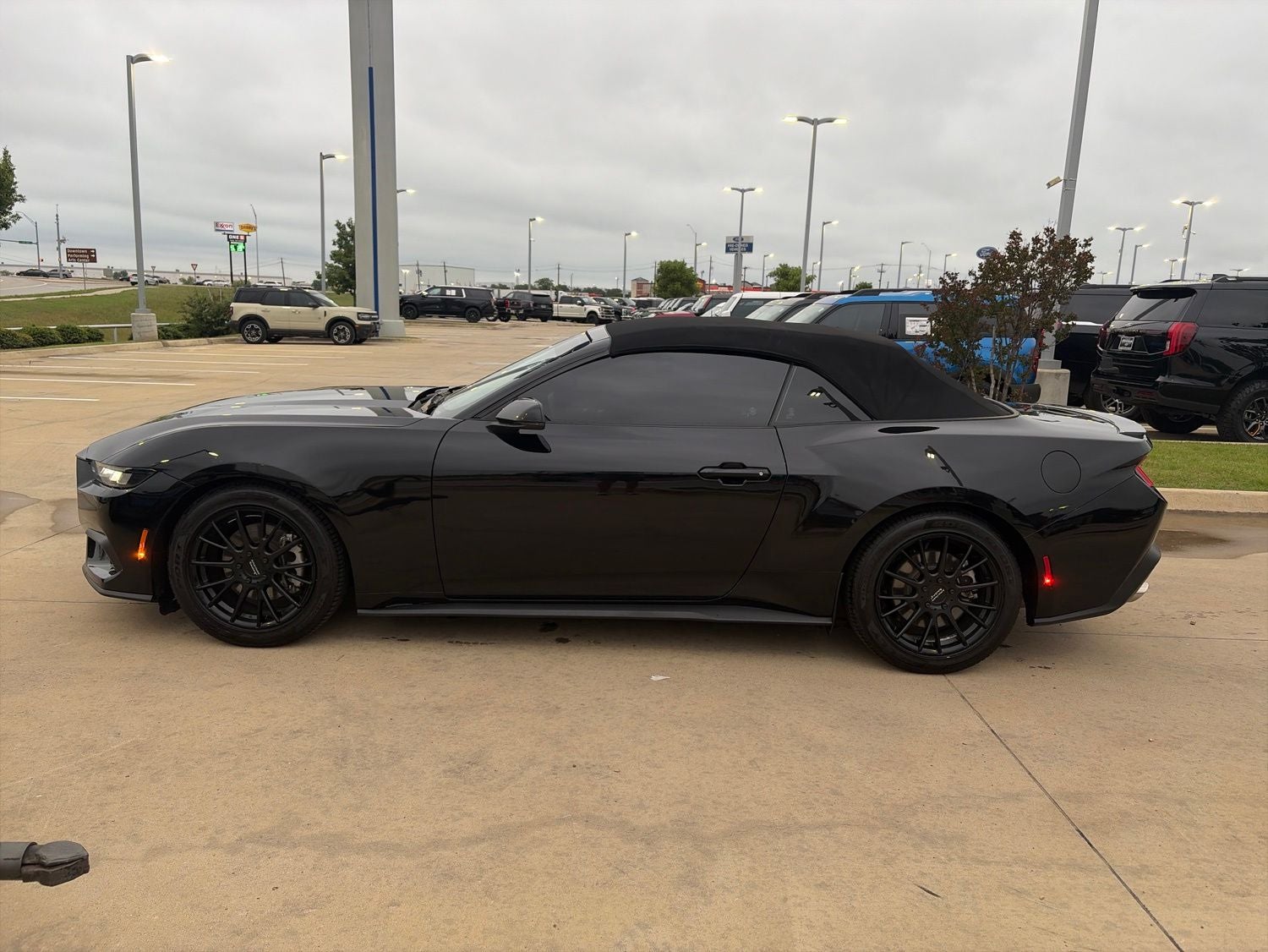 2024 Ford Mustang EcoBoost Premium