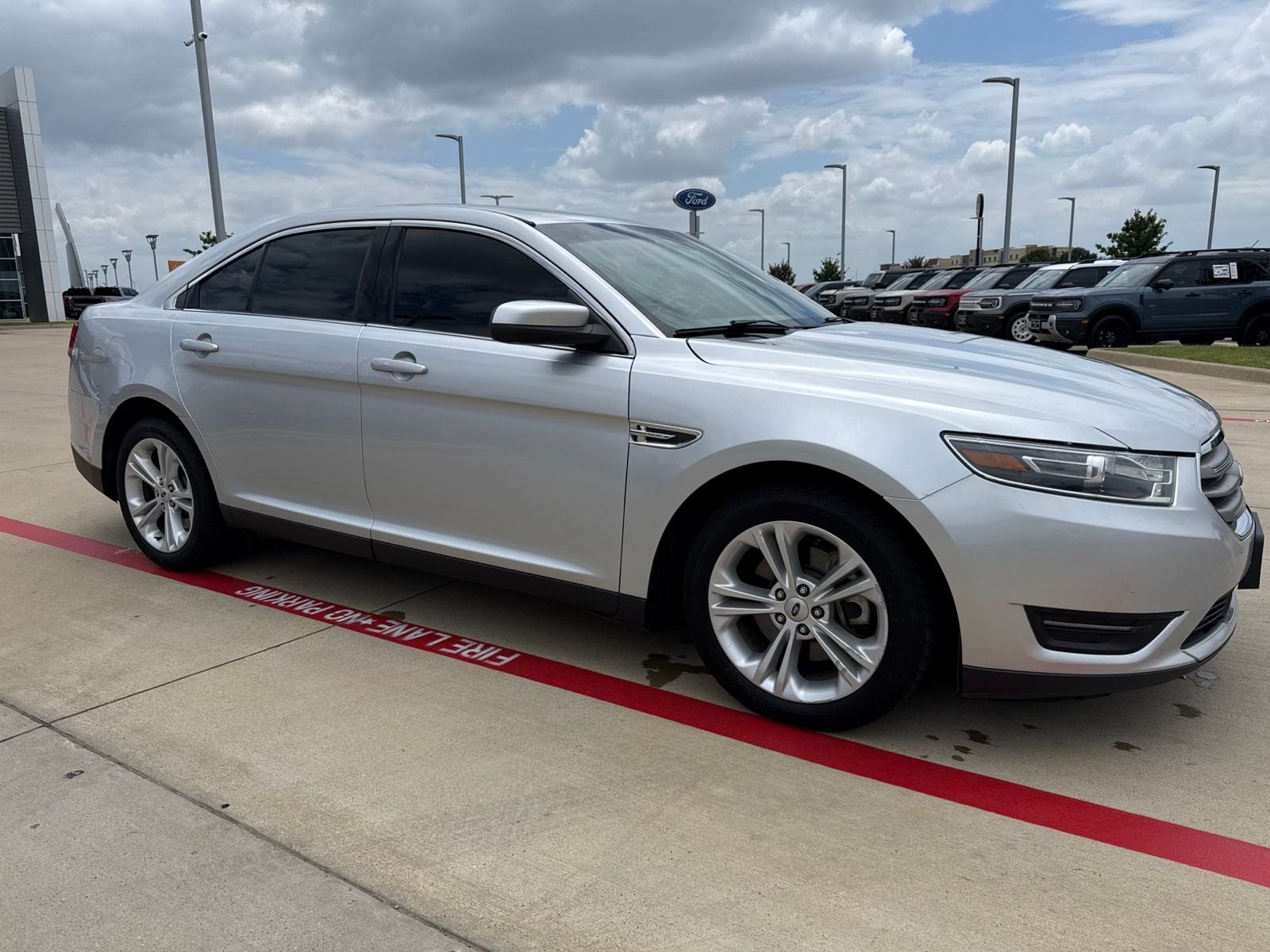 2019 Ford Taurus SEL