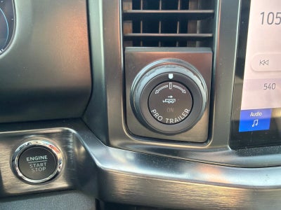 2025 Ford F-350SD Lariat DRW