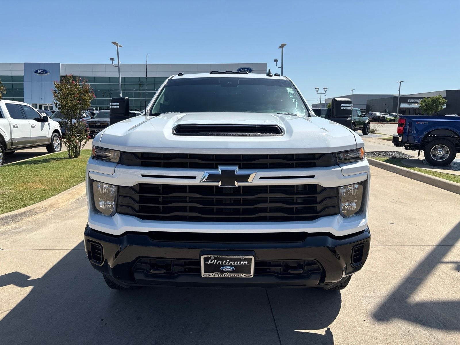 2024 Chevrolet Silverado 2500HD Custom