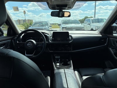2022 Nissan Rogue SL