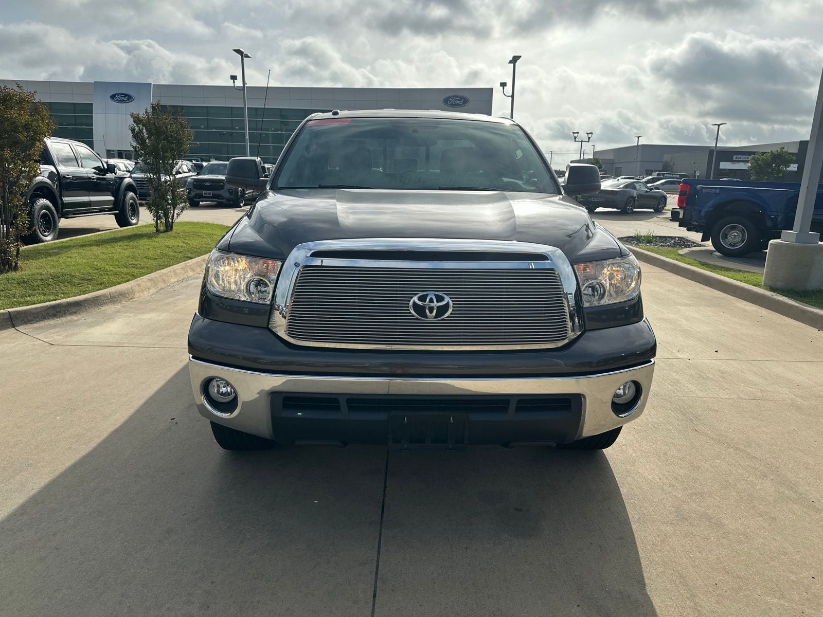 2012 Toyota Tundra Grade 4.6L V8