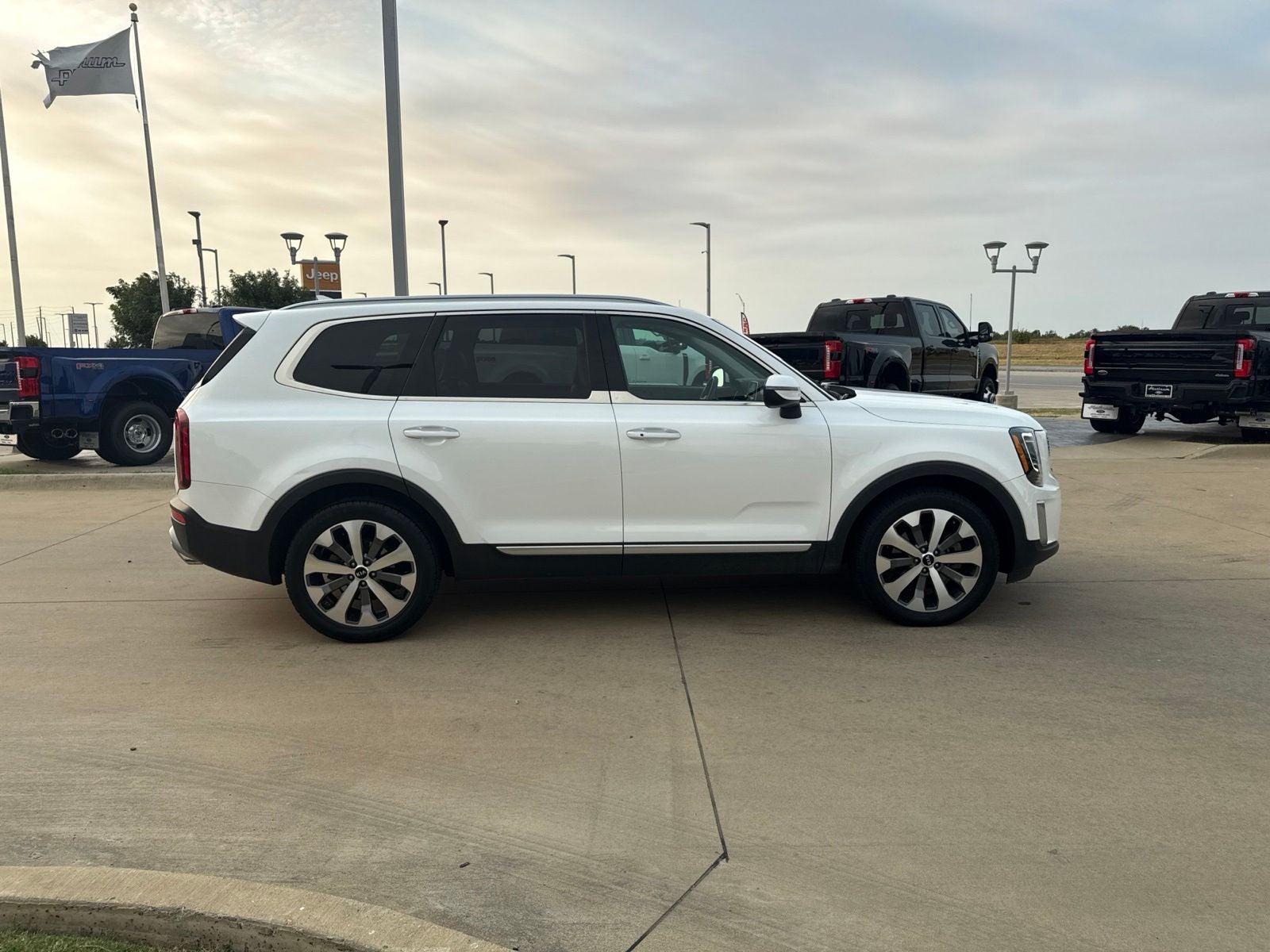 2020 Kia Telluride S