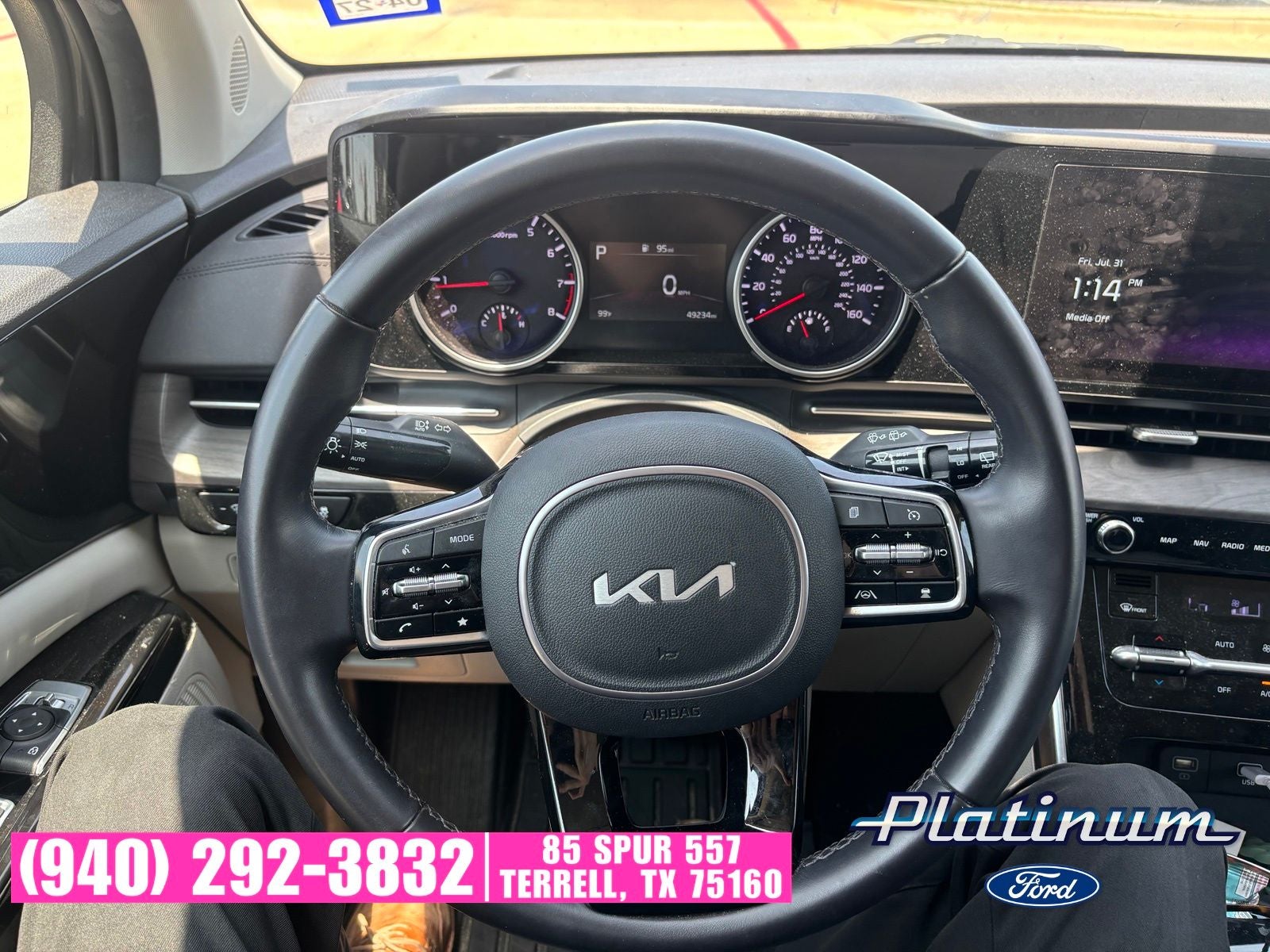 2024 Kia Carnival EX