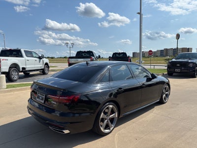 2022 Audi A4 45 S line Prestige quattro